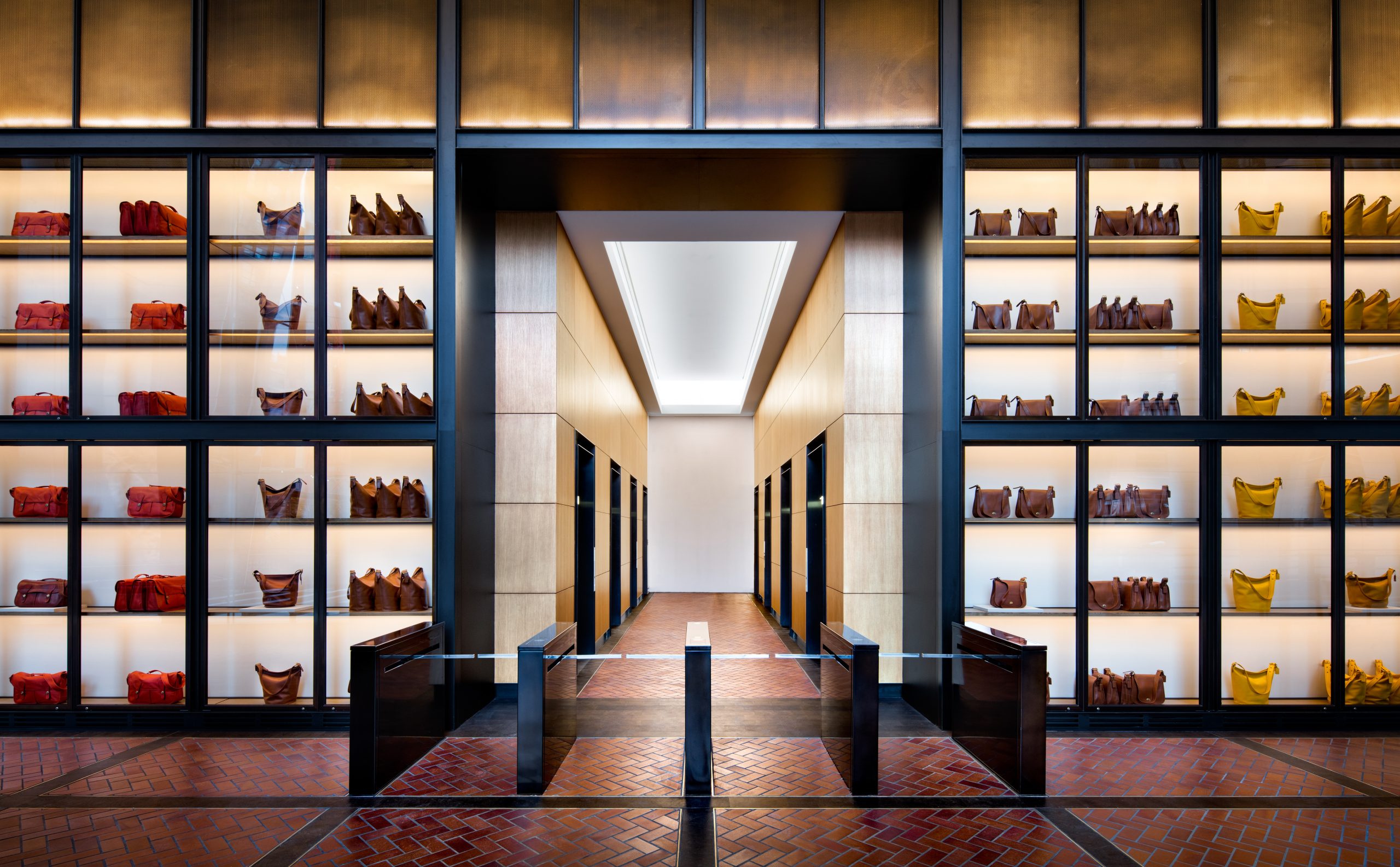 Coach Headquarters JRMCM