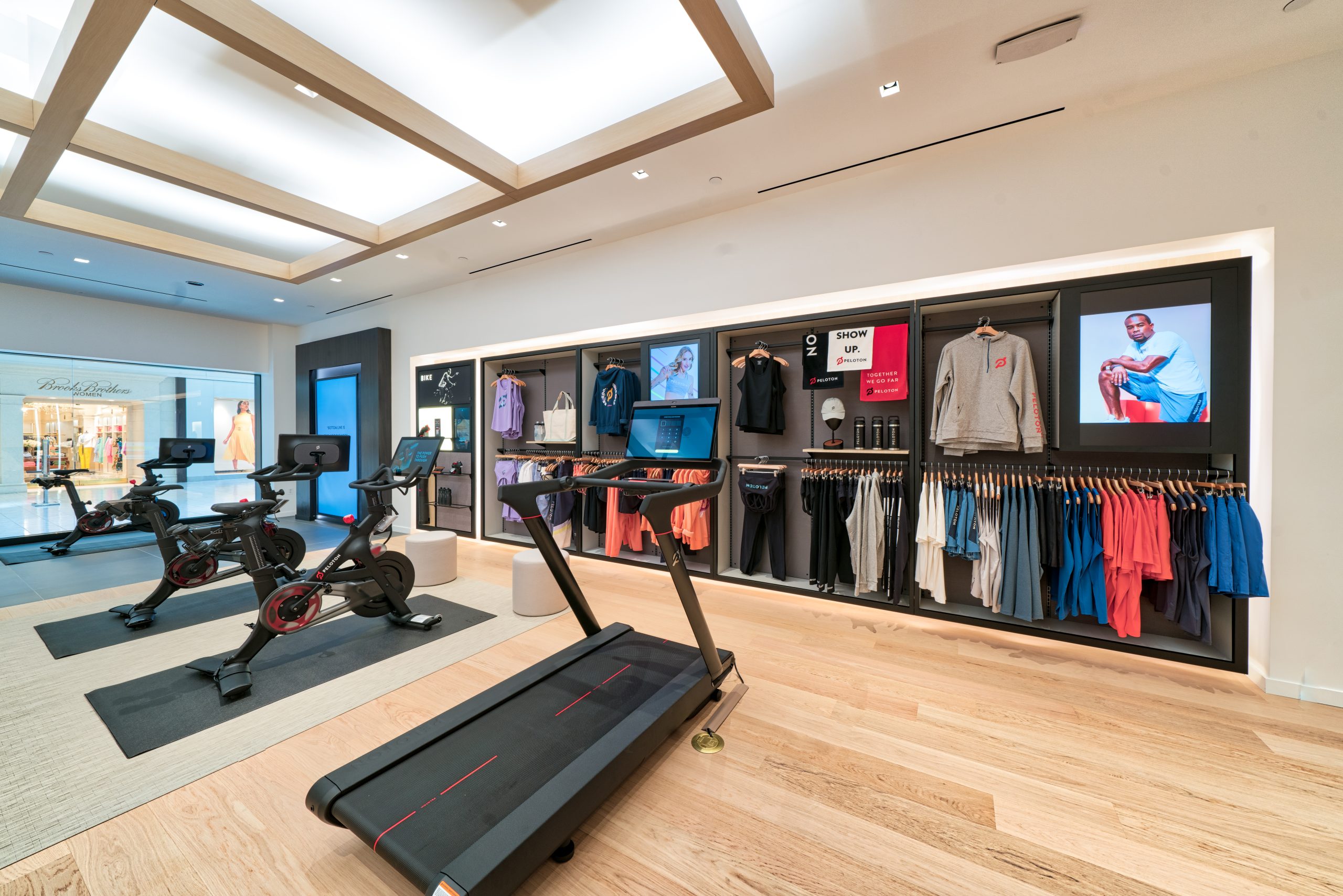 JRM Details New Store Fit-Outs For Peloton, Versace At The Mall At Short  Hills In NJ