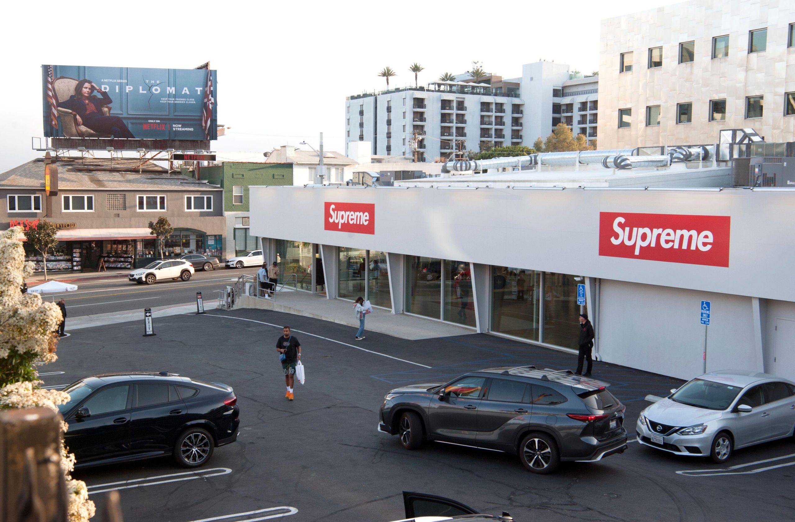 Streetwear brand Supreme eyeing SF location