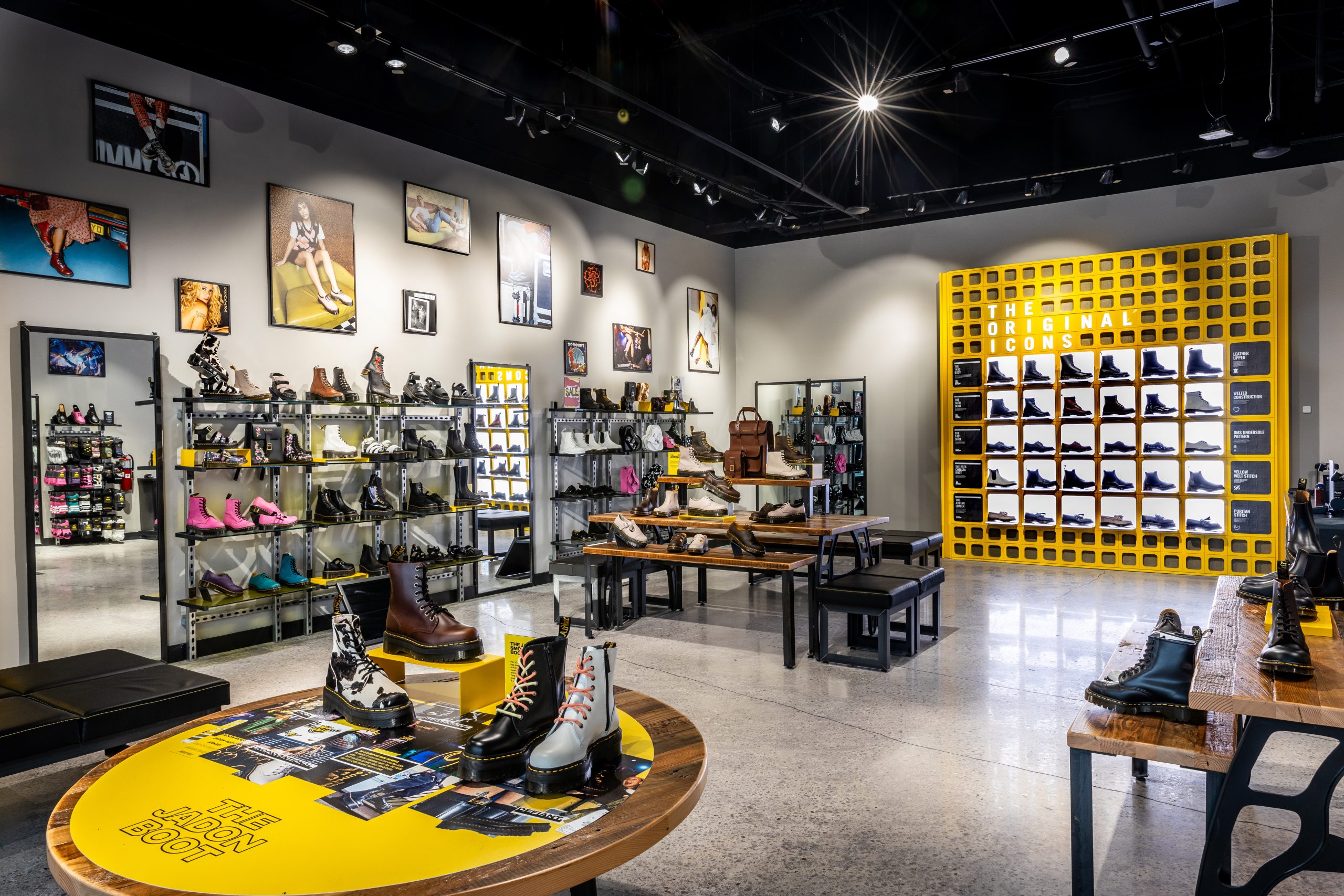 Dr martens cheap sawgrass mills